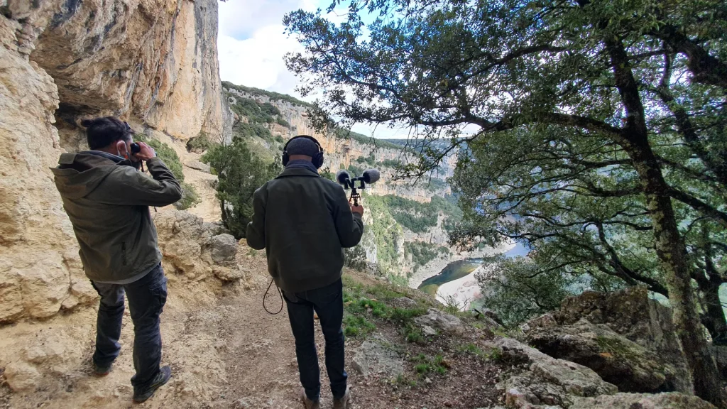 Captation de son au-dessus des gorges de l'Ardèche, pour un podcast