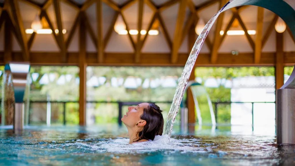 Woman relaxing at the Séquoia Redwood Spa in Vals-les-Bains