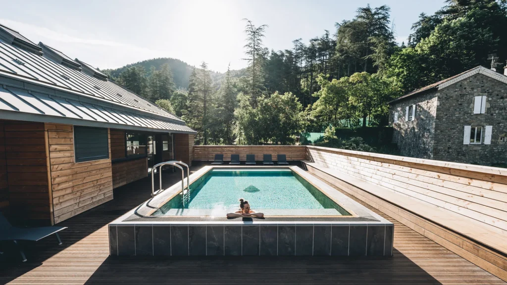 Woman relaxing at the Séquoia Redwood Spa in Vals-les-Bains