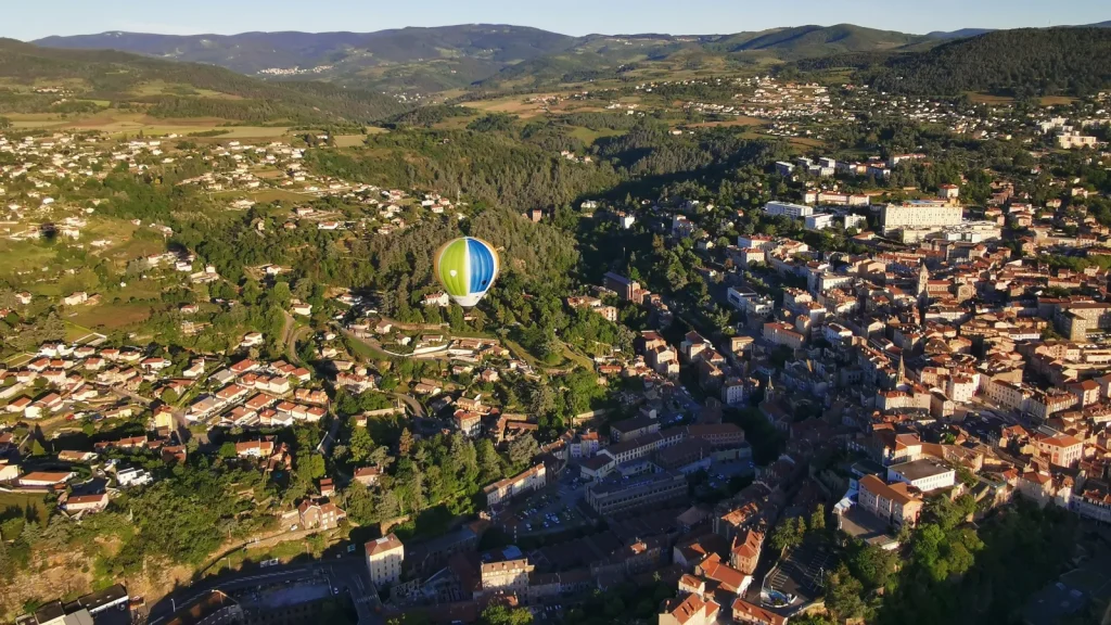 Montgolfière au dessus de Annonay