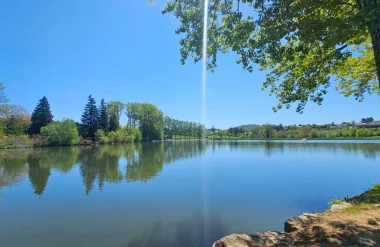 Lac aux Ramiers à Vernoux en Vivarais au printemps/été
