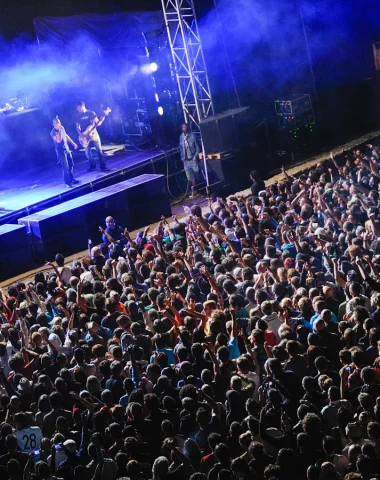 Groupe de musique lors d'un concert