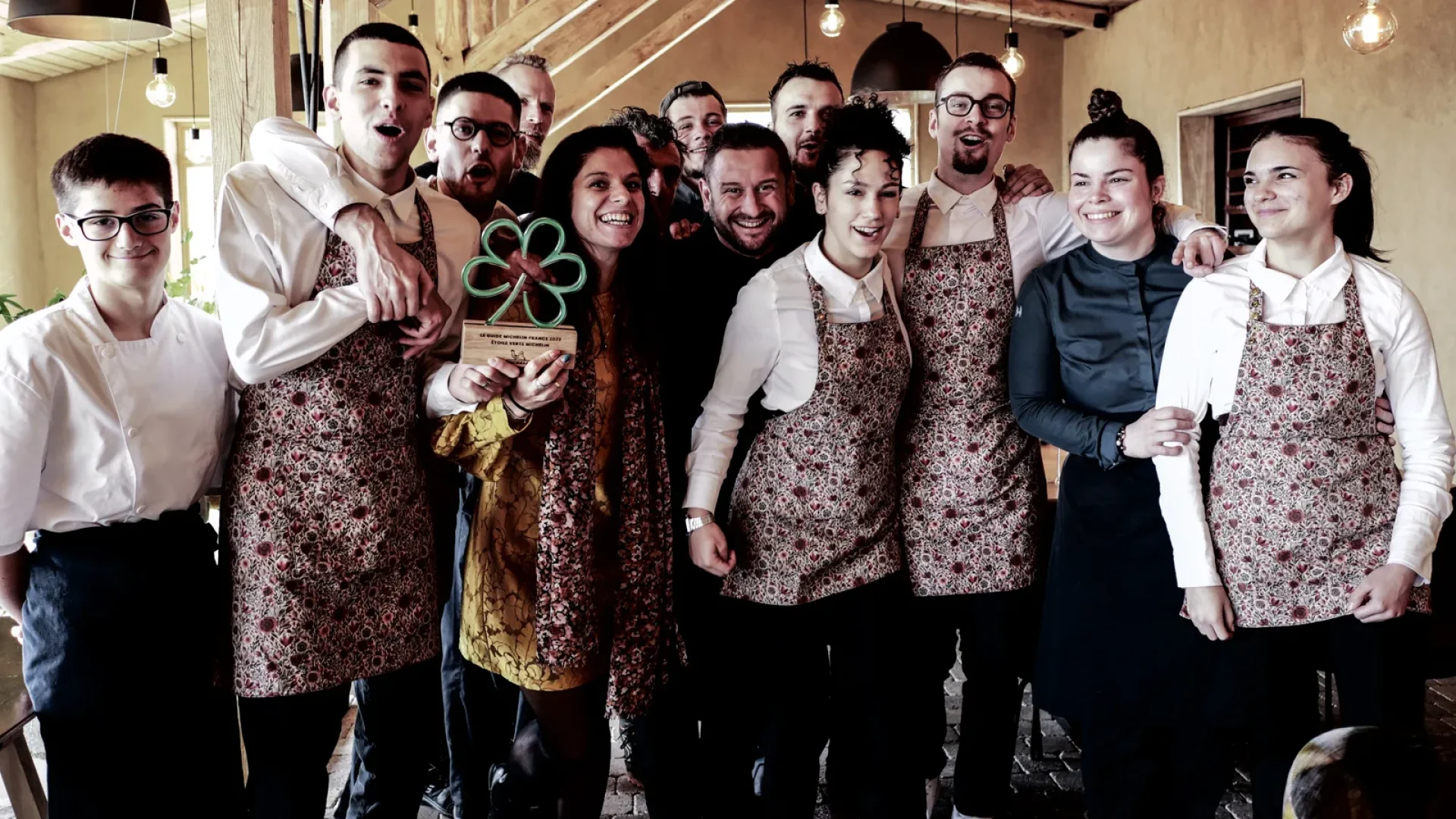 Equipe du restaurant "La Boria" avec leur étoile verte Michelin