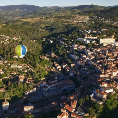 Montgolfière au dessus de Annonay