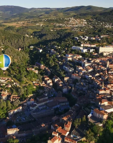 Montgolfière au dessus de Annonay